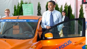 Illustration for article titled GM's share price is too low, Alan Mulally is smiling, and we're guzzling less gas